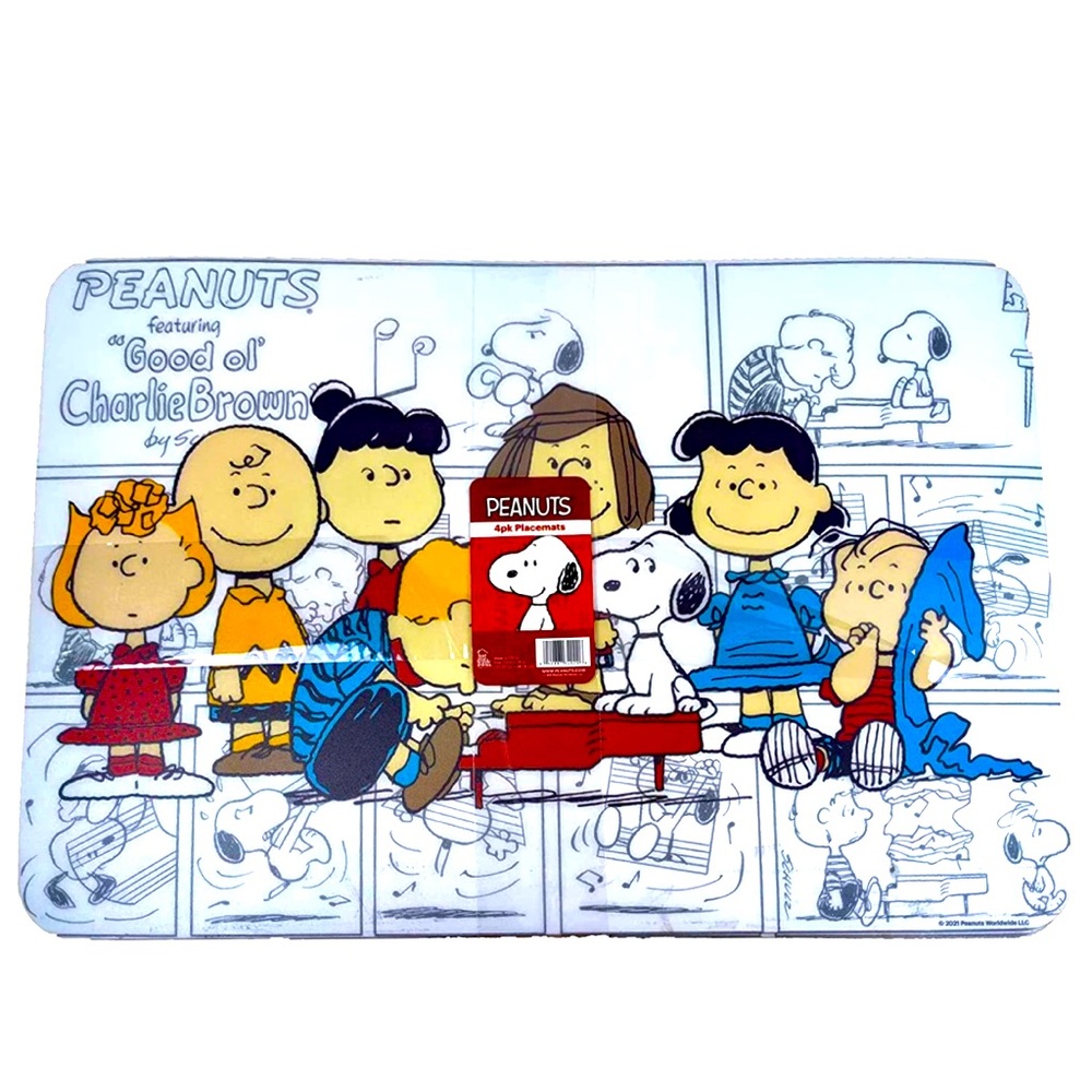 Peanuts Good ‘Ol Charlie Brown Gang Foam Back Vinyl Placemats, 4 Pack